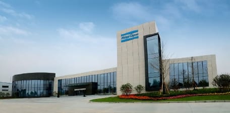 atlas copco ab dong y mua lai edwards