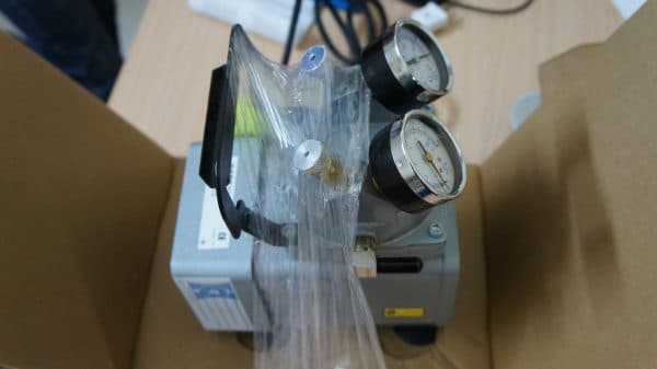 bom hut chan khong dang mang gast doa chinh hang