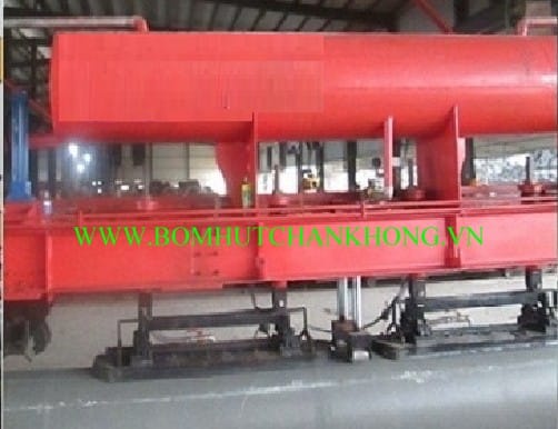 bom hut chan khong di chuyen cot dien