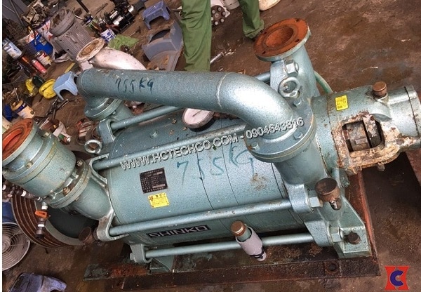 Bơm chân không vòng nước 2 cấp cũ