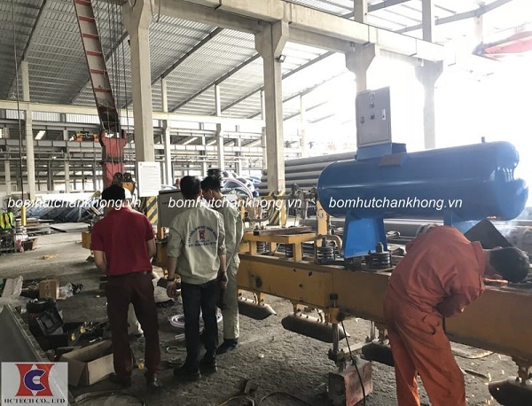 Từng bước hoàn thiện lắp đặt hệ thống bơm hút chân không