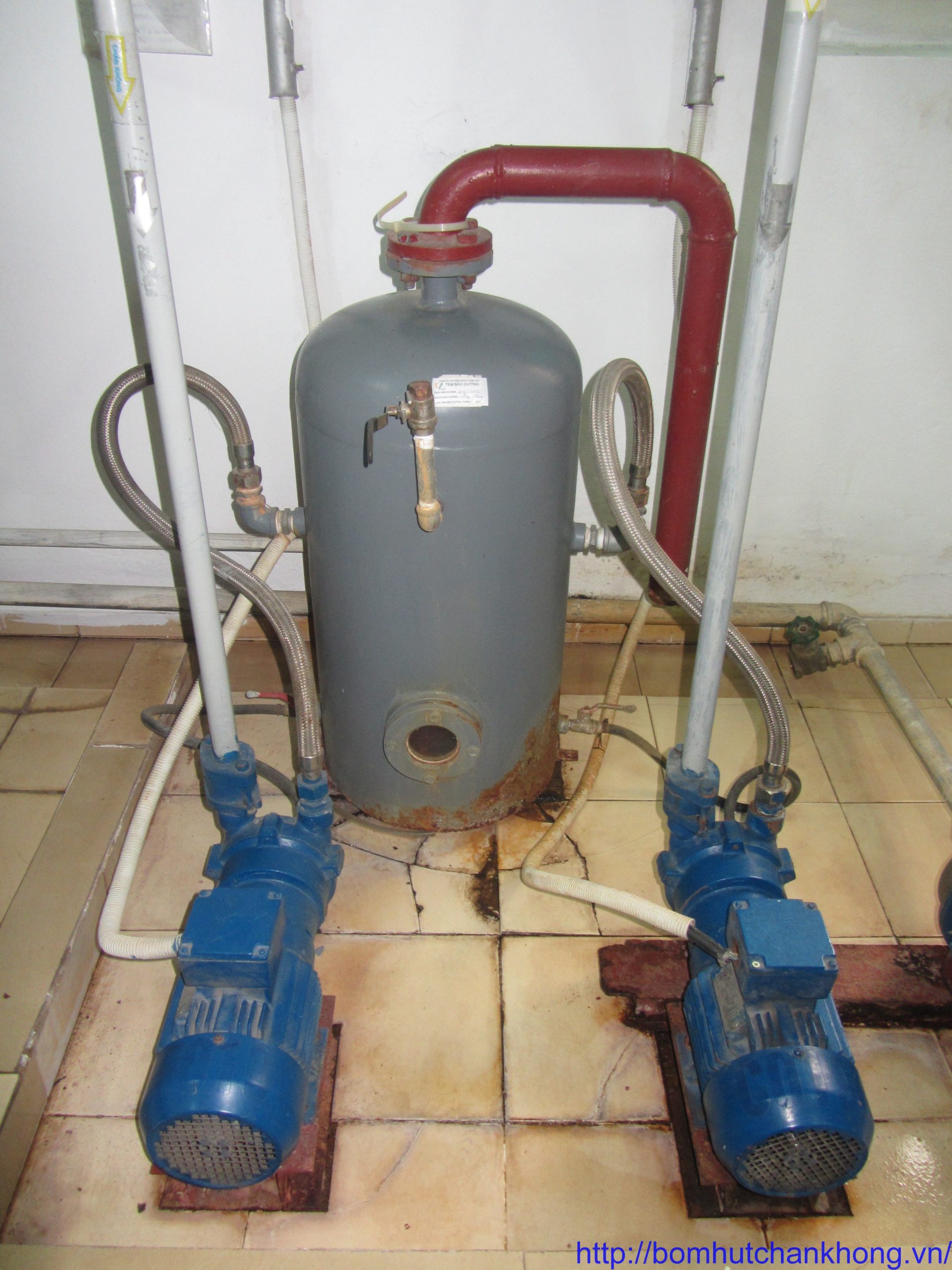 Các ứng dụng của máy bơm chân không vòng nước trong ngành công nghiệp dược phẩm