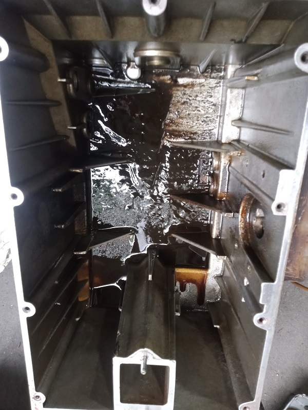 khac phuc bom hut chan khong vong dau bi dong keo