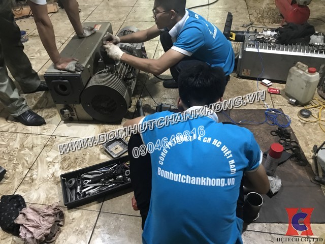 ua-bom-hut-chan-khong-vong-dau-busch-ra0305d-cho-nha-may-gach