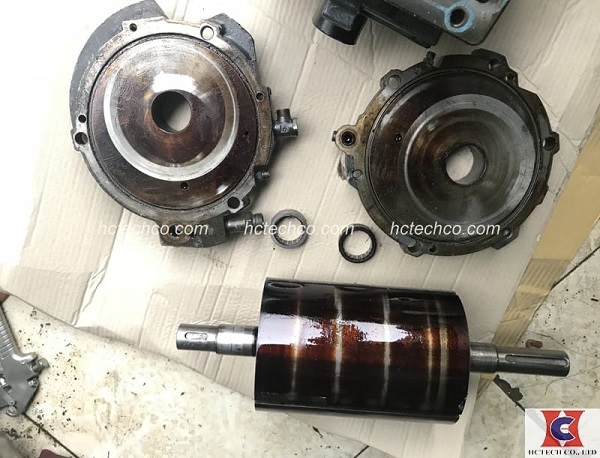 Sửa bơm chân không Busch RA 305d