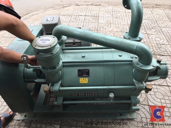 Bơm hút chân không vòng nước 2 cấp Nhật Bản