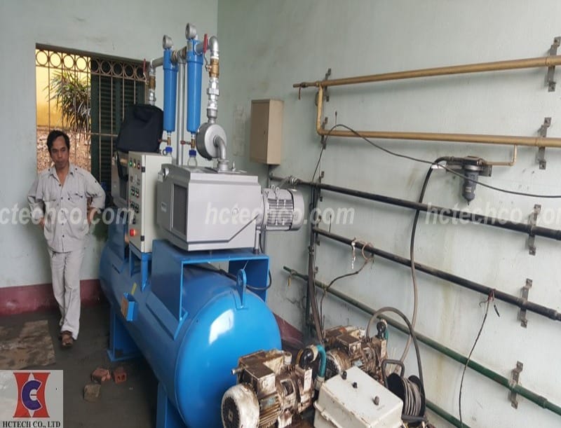 ung dung bom chan khong trong y te