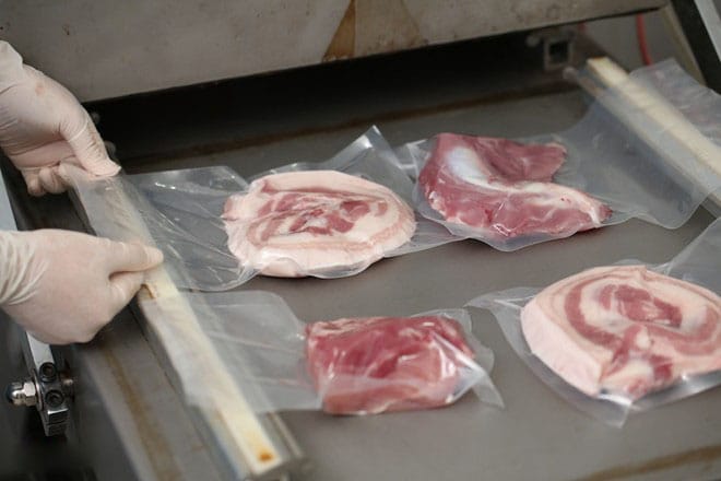 ung dung chan khong trong cong nghe bao bi thuc pham