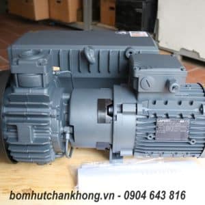 Hình ảnh mặt sau bơm chân không Busch R5 RA 0040F