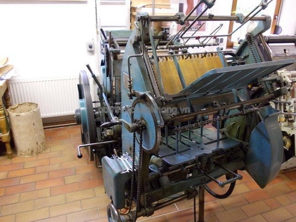 Lịch sử của thương hiệu bơm chân không Becker