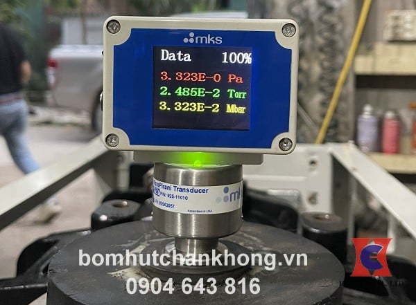 Sử dụng đồng hồ đo áp suất hút chân không điện tử