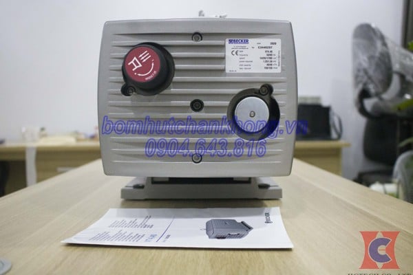 tem bom chan khong becker vt4 40 tren than bom