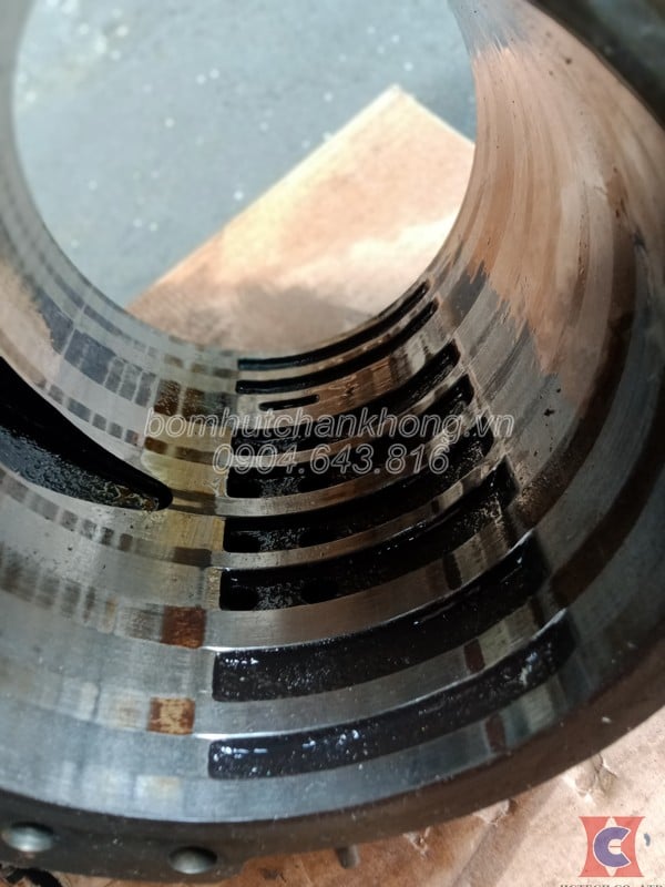 long bom chan khong busch ra100 bị tray xuoc