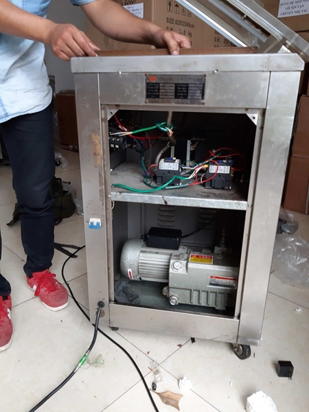 Máy hút chân không dễ hư mạch điều khiển