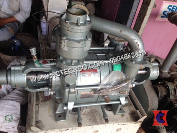 Máy bơm hút chân không vòng nước Nhật bãi tại HCTECH