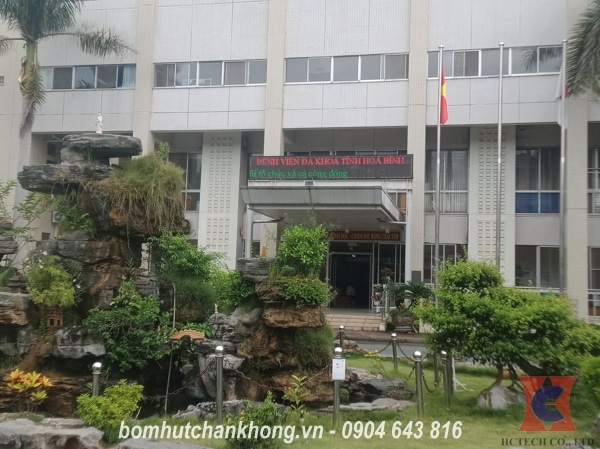 Bệnh viện đa khoa Hòa Bình phục vụ nhu cầu khám chữa bệnh cho nhân dân tỉnh và vùng lân cận