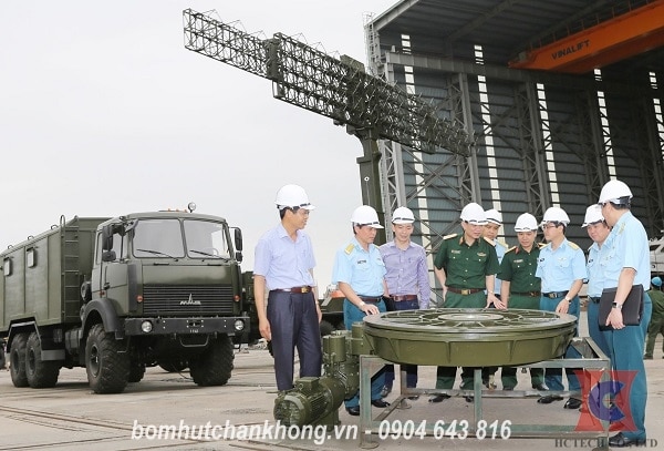 Bàn giao hệ thống bơm chân không Busch cho Viện Kỹ thuật Phòng không Không quân